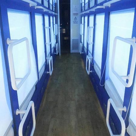 Qb Sleep Capsule Hotel Kuta Lombok Exteriér fotografie