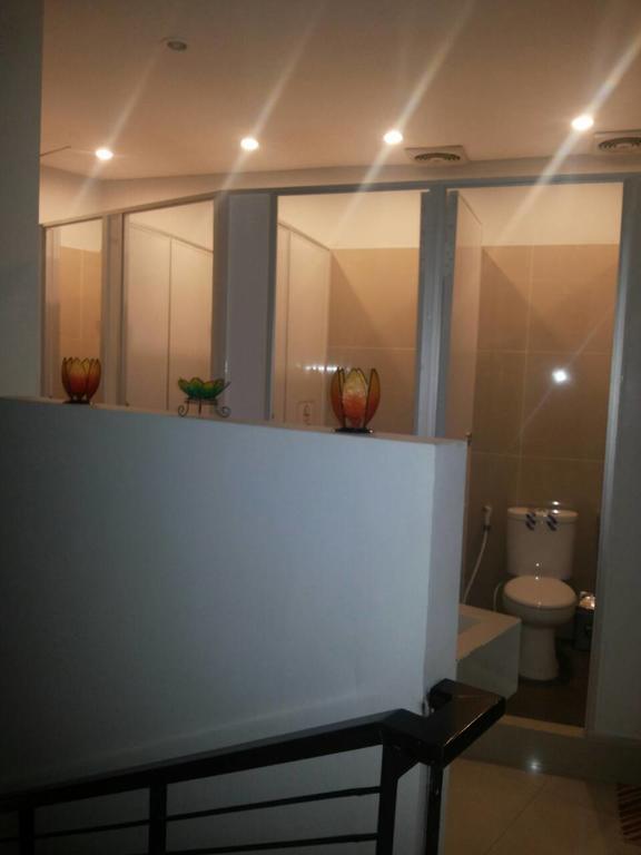 Qb Sleep Capsule Hotel Kuta Lombok Exteriér fotografie