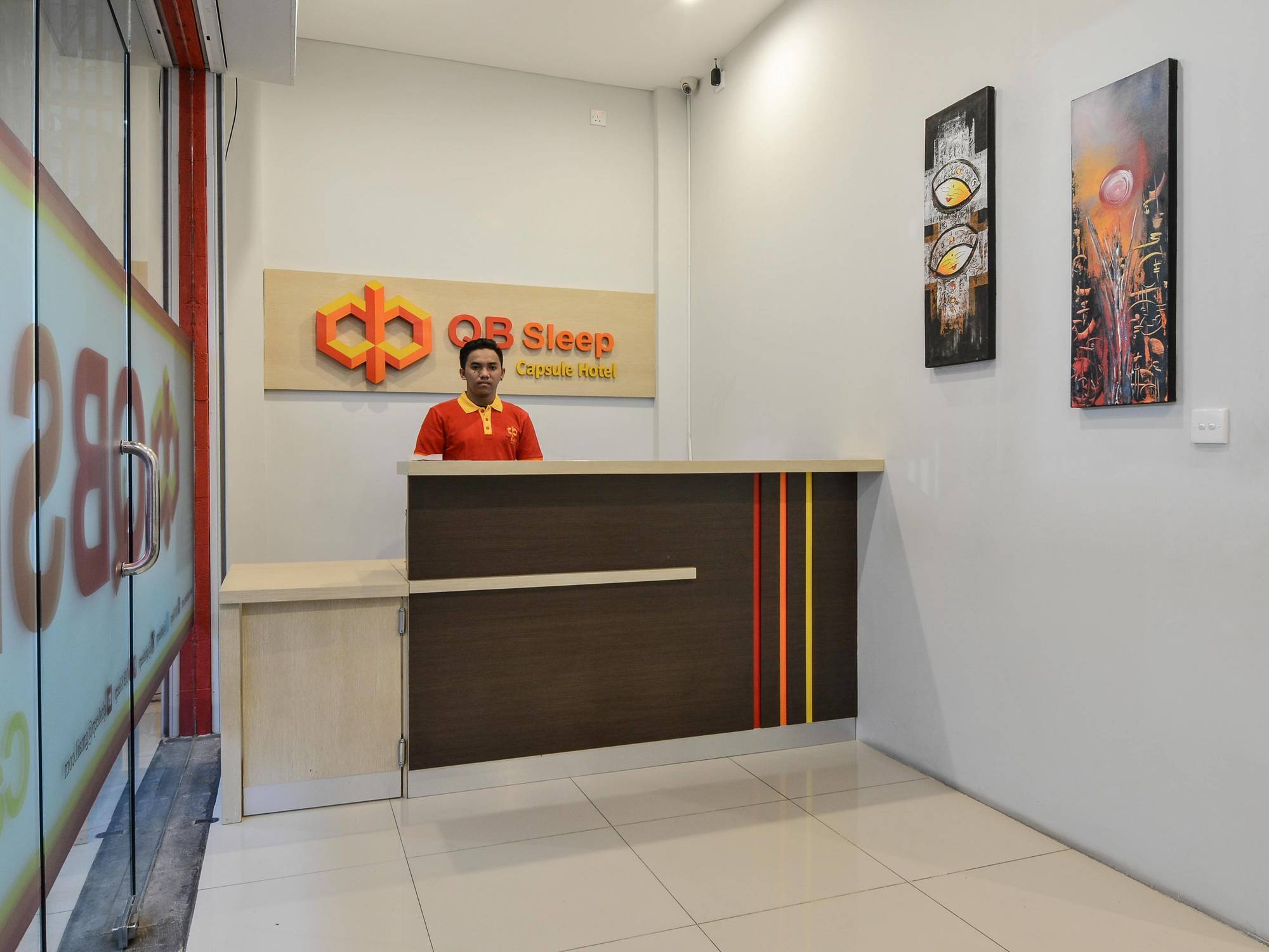 Qb Sleep Capsule Hotel Kuta Lombok Exteriér fotografie